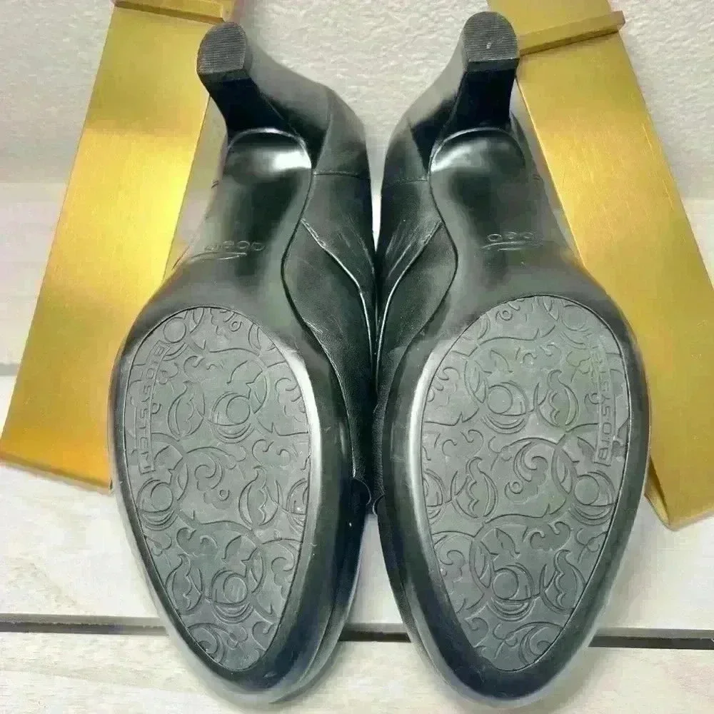 Abeo Women’s Black Leather Harlow Heel Size 6 1/2